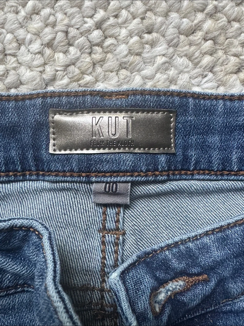 Kut from the Kloth Blue Denim High Waisted Frayed Shorts Size 00